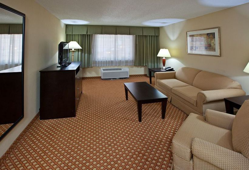 Crowne Plaza Hotel Cincinnati Blue Ash  | Blue Ash | Ohio | United States 9