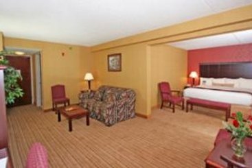 Best Western Plus Greensboro Airport Hotel  | Greensboro | North Carolina | United States 2
