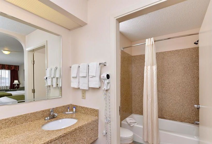 Hotel Quality Inn & Suites  | Stafford | Texas | United States 10