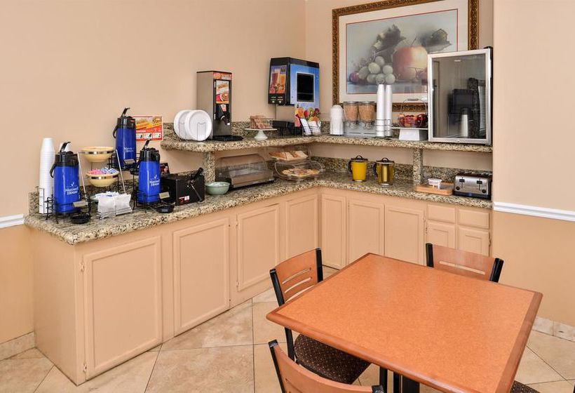 Hotel Quality Inn & Suites  | Stafford | Texas | United States 15