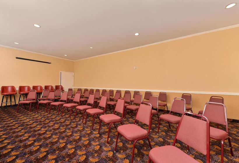 Hotel Quality Inn & Suites  | Stafford | Texas | United States 19