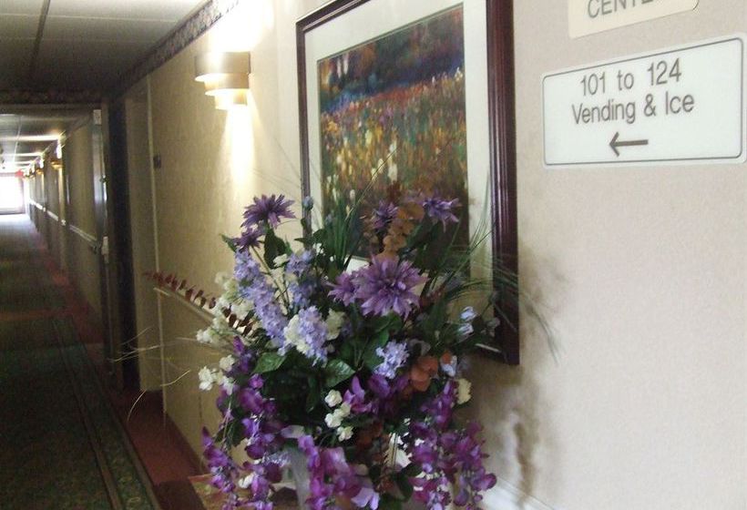 Hotel Hilltop Inn  | Niantic | Connecticut | United States