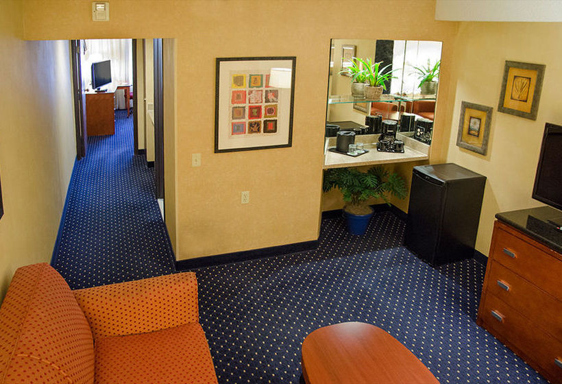 Hotel Courtyard By Marriott Detroit Farmington Hills  | Farmington | Michigan | Estados Unidos 4