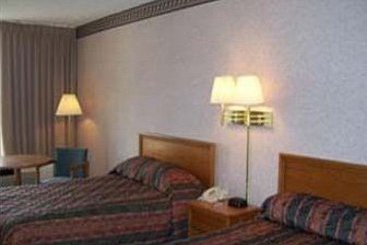 Hotel Travelodge Bristol Tn  | Bristol | Tennessee | United States 5
