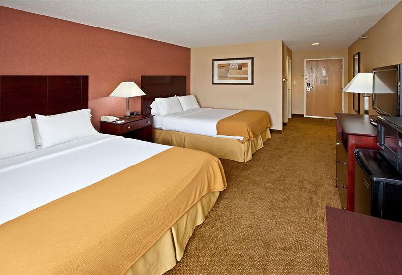 Hotel Holiday Inn Express Cincinnati-N Sharonville  | Sharonville | Ohio | United States 4