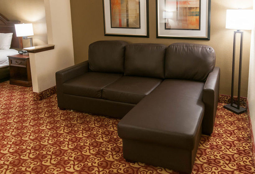 Hotel Comfort Suites Milledgeville  | Milledgeville | Georgia | United States 16