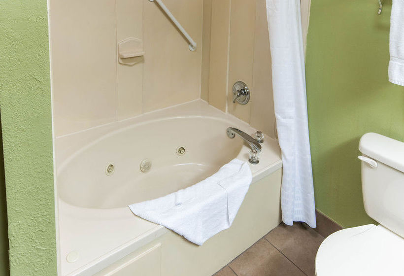 Hotel Comfort Suites Milledgeville  | Milledgeville | Georgia | United States 18