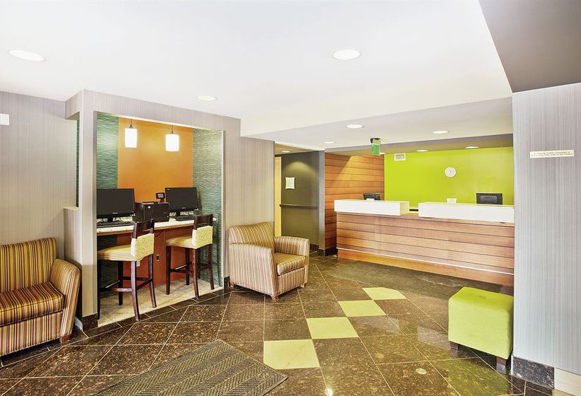 Hotel La Quinta Inn & Suites Erie  | Erie | Pennsylvania | United States 3