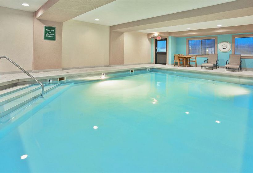 Hotel La Quinta Inn & Suites Erie  | Erie | Pennsylvania | United States 8