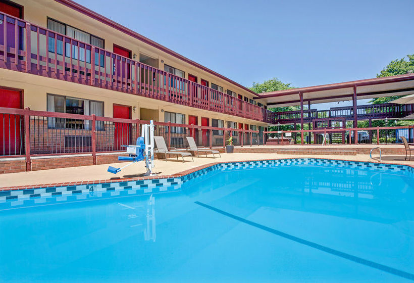 Hotel Super 8 Albany  | Albany | Oregon | United States 17