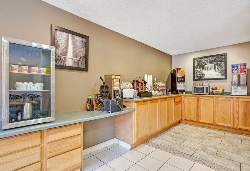 Hotel Super 8 Albany  | Albany | Oregon | United States 2