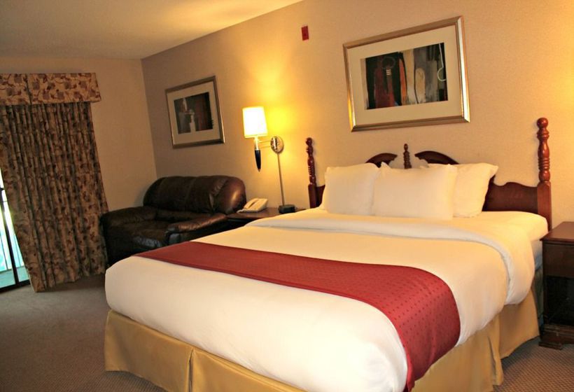 Hotel Express Riverport Inn & Suites  | Winona | Minnesota | United States 1