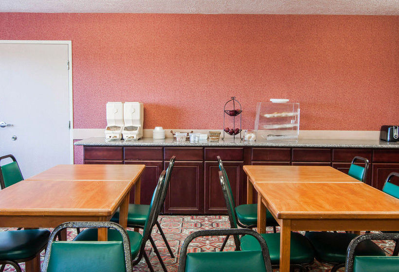 Hotel Rodeway Inn & Suites   | Stayton | Oregon | United States