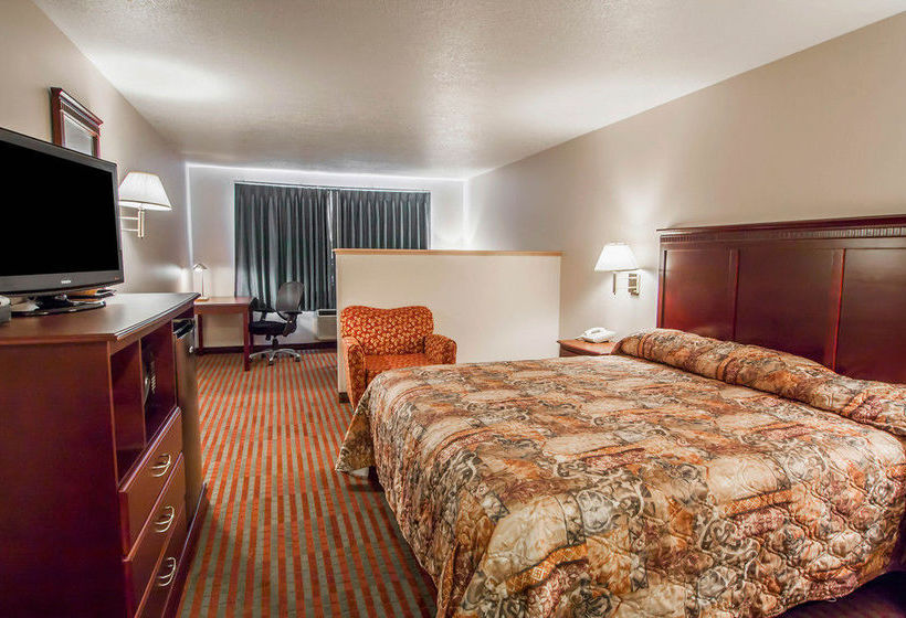 Hotel Rodeway Inn & Suites   | Stayton | Oregon | United States 10