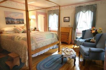 Hotel Blue Harbor House A Village Inn  | Camden | Maine | United States 4