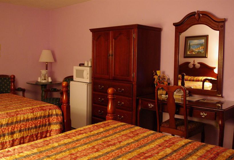 Blue Spruce Motel  | Lamar | Colorado | United States 4