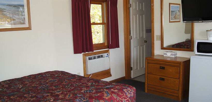 Blue Spruce Motel  | Plymouth | Massachusetts | United States 3