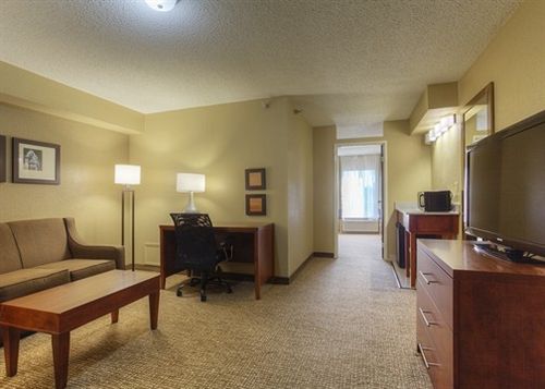 Hotel Baymont Inn & Suites Lexington  | Lexington | Kentucky | United States 10