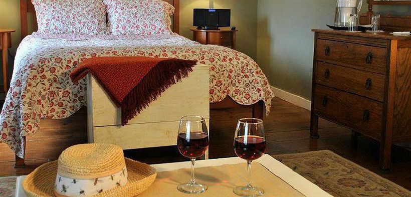 Hotel Brass Lantern Inn  | Stowe | Vermont | United States 15