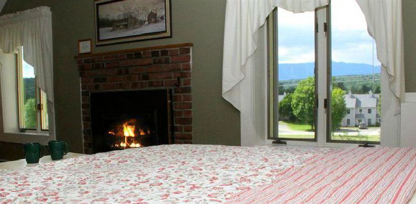 Hotel Brass Lantern Inn  | Stowe | Vermont | United States 4