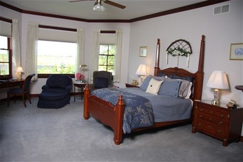 Hotel Brightwood Inn  | Oglesby | Illinois | United States 3