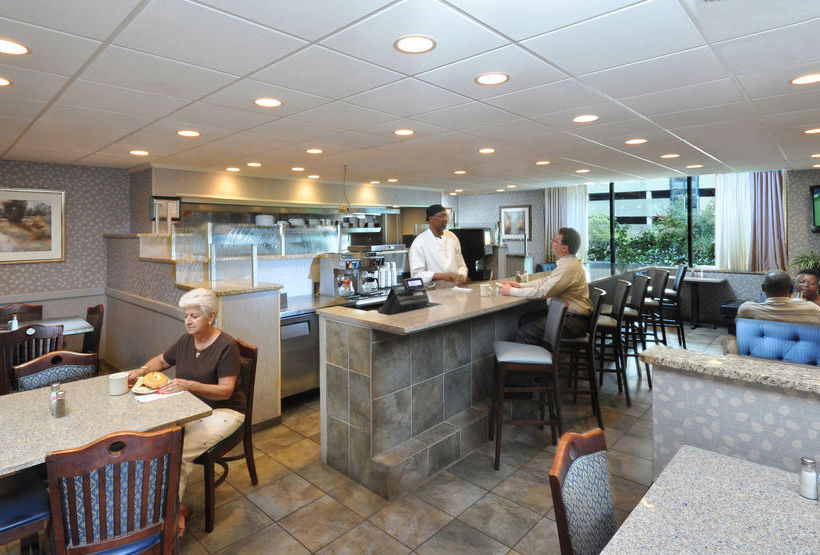 Hotel Brookwood Inn Duke  | Durham | North Carolina | United States 3