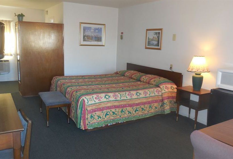 Hotel Budget Host  | Loveland | Colorado | United States 11