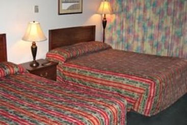 Budget Host Saga Motel