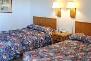 Ambassy Motel  | Salina | Kansas | United States 2