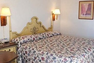 Ambassy Motel  | Salina | Kansas | United States 3