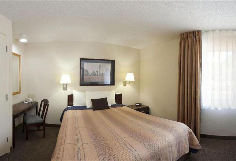 Hotel Candlewood Suites  | Dallas | Texas | United States 3
