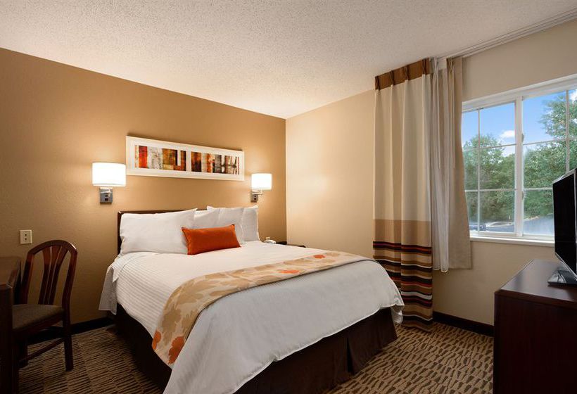 Hotel Candlewood Suites Cincinnati - Blue Ash  | Blue Ash | Ohio | United States 10