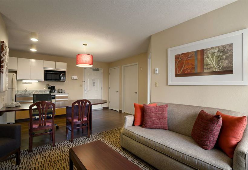 Hotel Candlewood Suites Cincinnati - Blue Ash  | Blue Ash | Ohio | United States 7