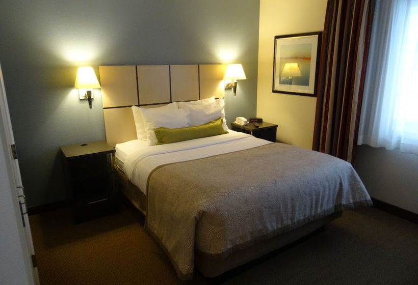 Hotel Candlewood Suites North Olmsted  | North Olmsted | Ohio | Estados Unidos 13