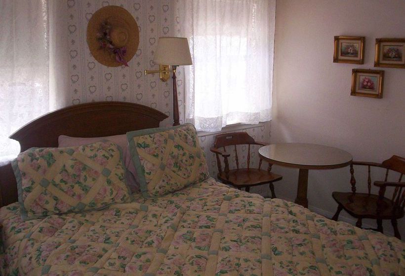 Bed and Breakfast Canyon Country Inn  | Williams | Arizona | United States 6