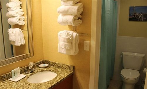 Hotel Cape Colony Inn  | Provincetown | Massachusetts | United States 5