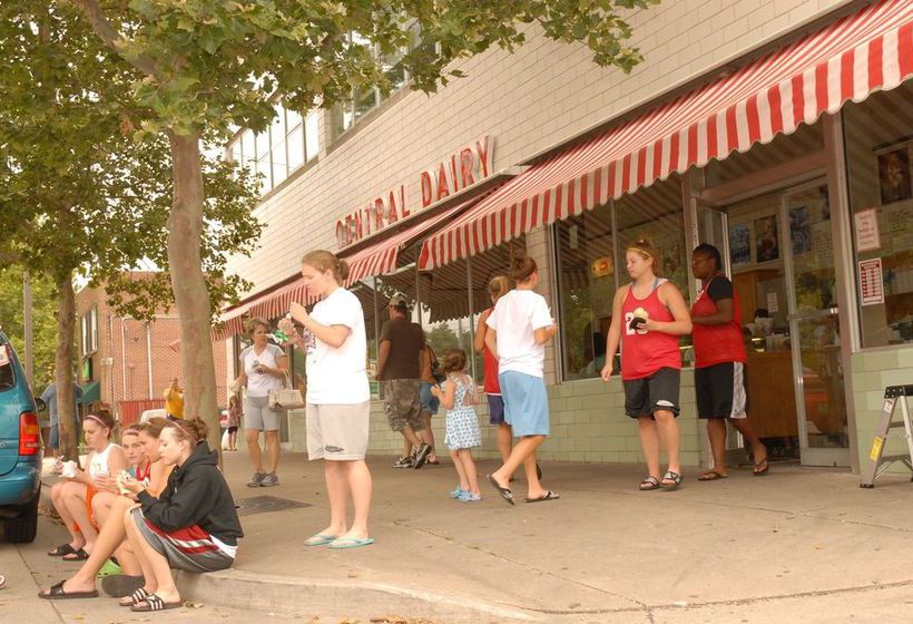 Capitol Plaza Hotel  | Jefferson City | Missouri | United States 14