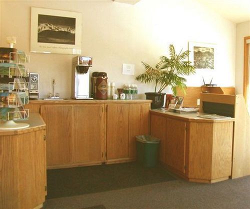 Motel Cedarwood Inn  | Ashland | Oregon | United States 14