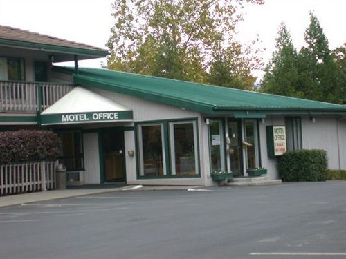 Motel Cedarwood Inn  | Ashland | Oregon | United States 15