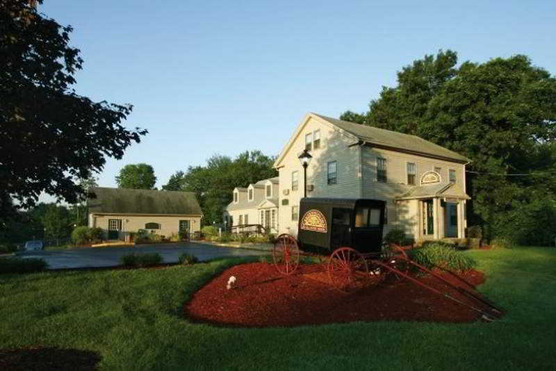 Hotel Centennial Inn 