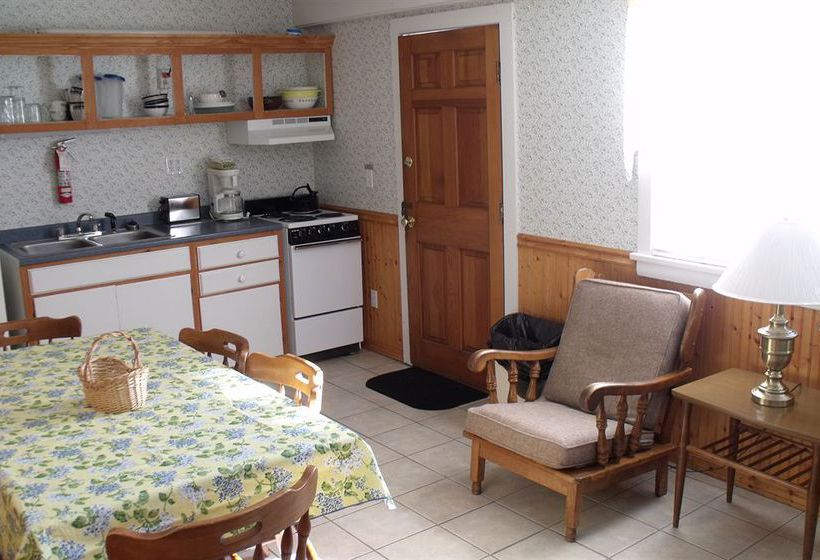 Clarendon Motel  | North Conway | New Hampshire | United States 10