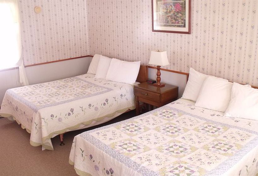 Clarendon Motel  | North Conway | New Hampshire | United States 13