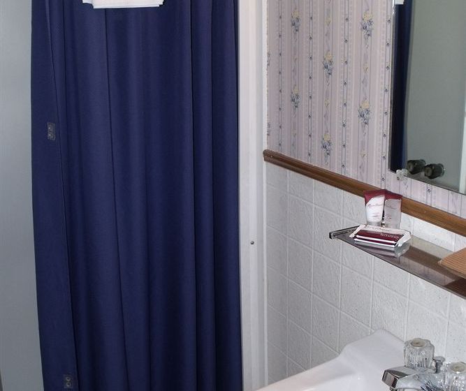 Clarendon Motel  | North Conway | New Hampshire | United States 17