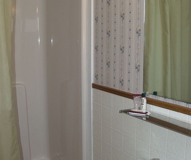 Clarendon Motel  | North Conway | New Hampshire | United States 18