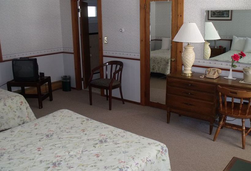 Clarendon Motel  | North Conway | New Hampshire | United States 2