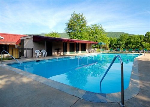 Hotel Quality Inn & Suites