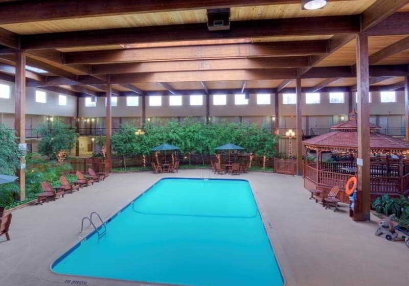 Hotel Clarion Inn Waco  | Waco | Texas | United States 10