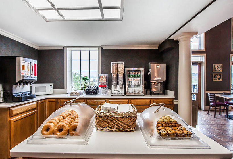 Hotel Clarion Inn Willow River  | Sevierville | Tennessee | United States 6