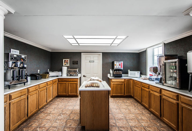 Hotel Clarion Inn Willow River  | Sevierville | Tennessee | United States 8