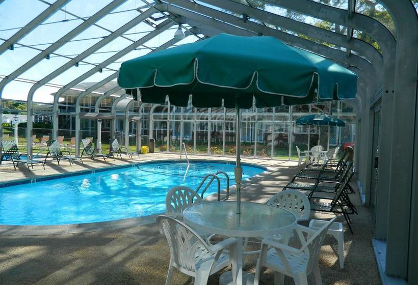 Colonial Village Resort Dennis Port Massachusetts